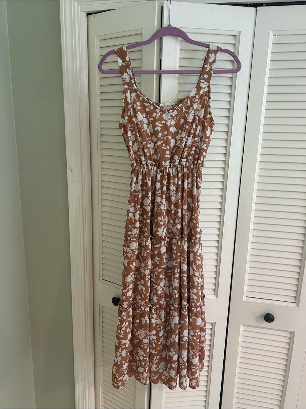 mine Brown and White Floral Tiered Maxi Dress